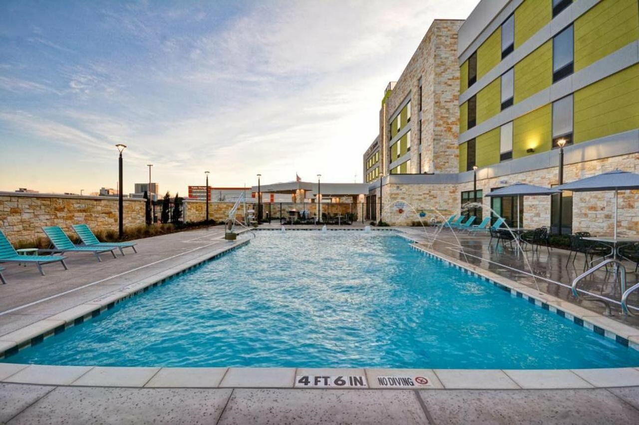 Фото Home2 Suites by Hilton Plano Legacy West