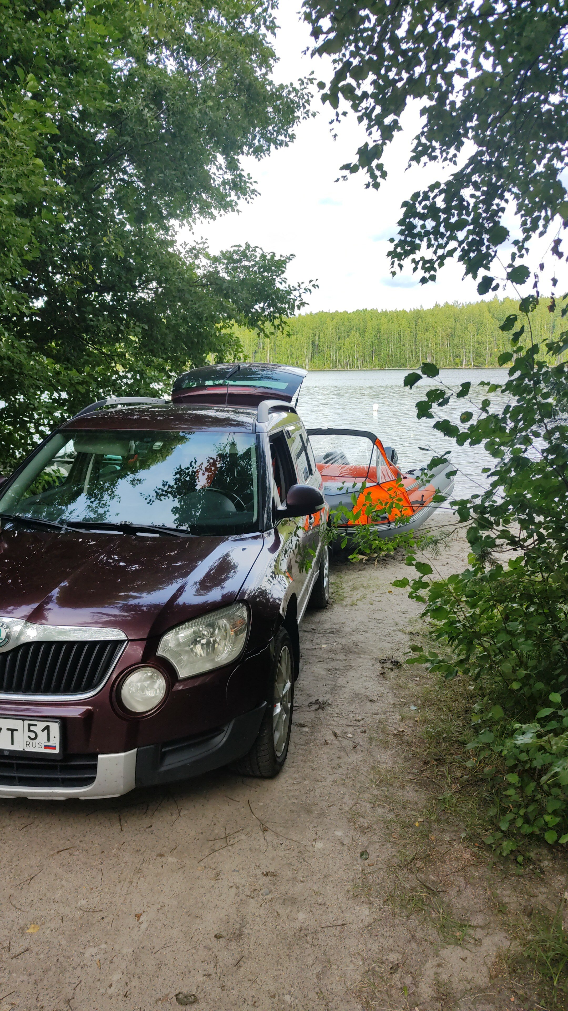 Фото Сандал