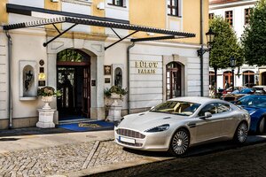 Гостиница Relais & Châteaux Hotel Bülow Palais