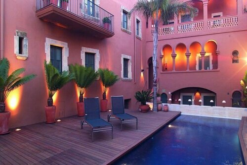 Внешний вид отеля Hotel Gran Claustre Restaurant & SPA в Альтафулье, фото 1