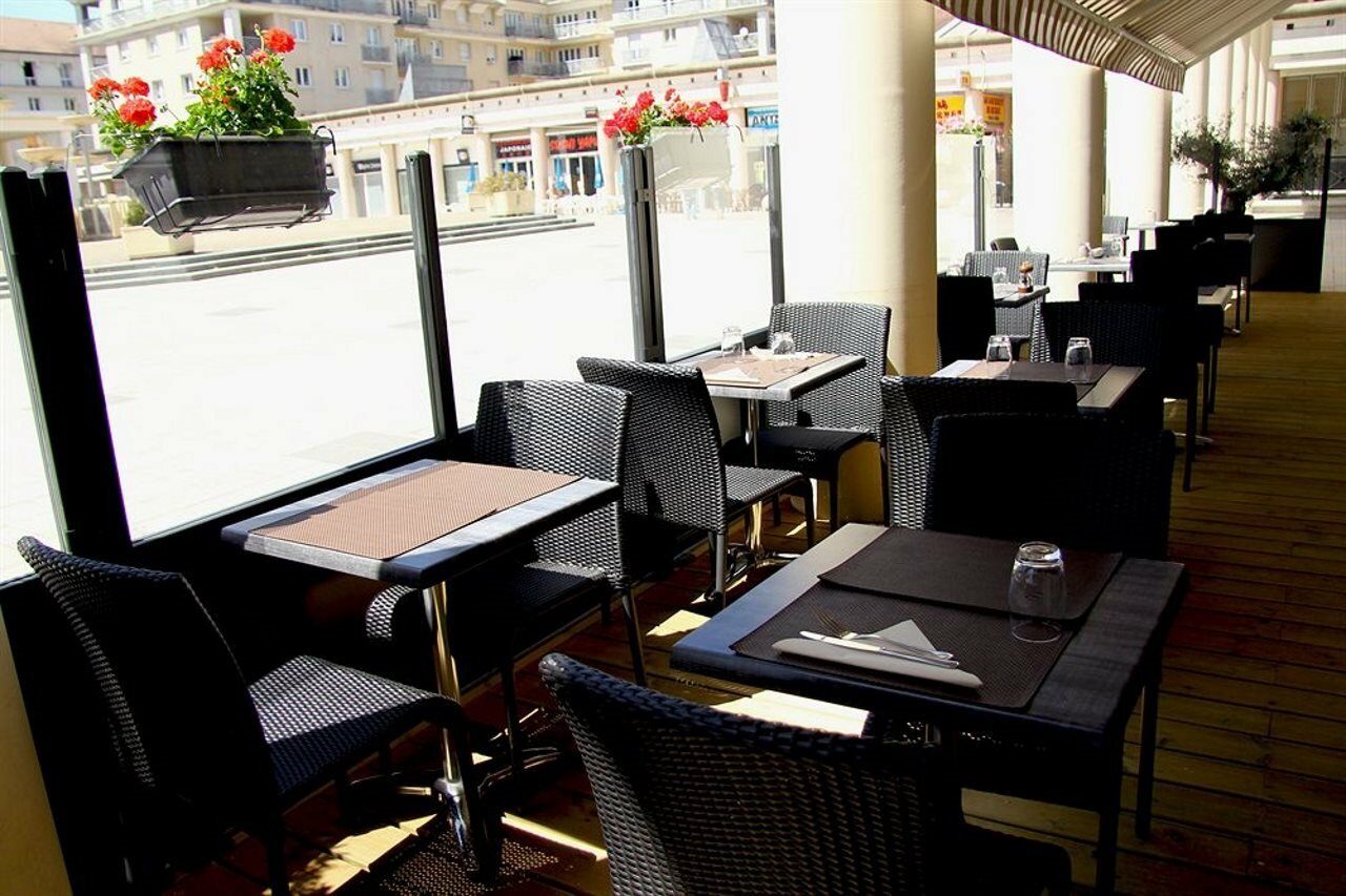 Фото Mercure Marne la vallée Bussy St Georges