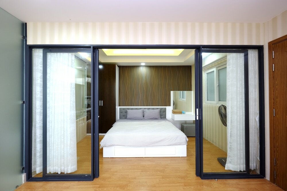 Фото Sunrise Ocean View Apartment