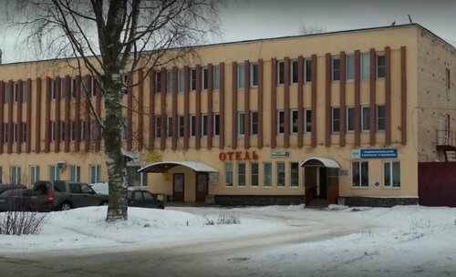Гостиница Петровский в Лодейном Поле