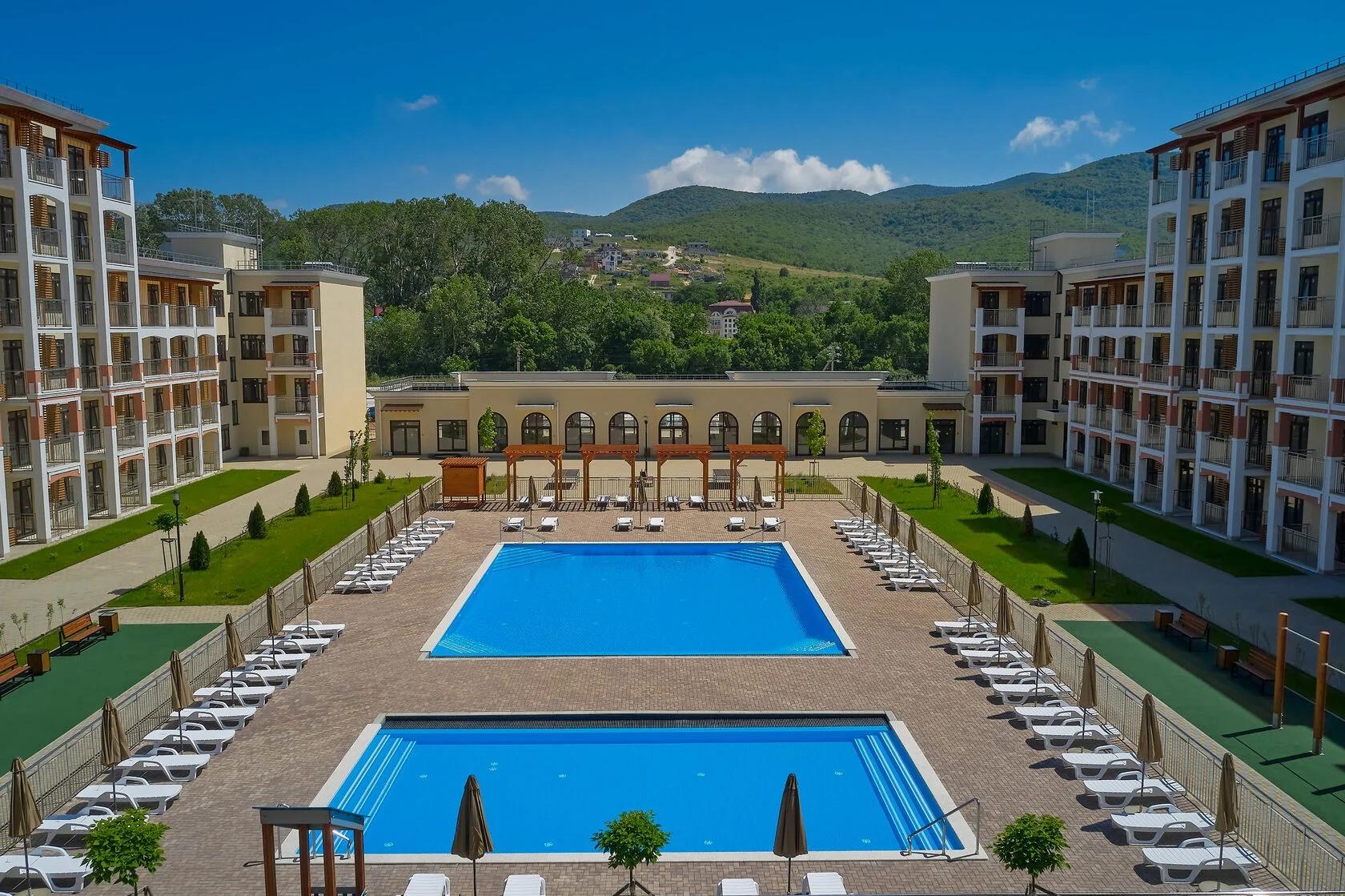 Фото Holiday House