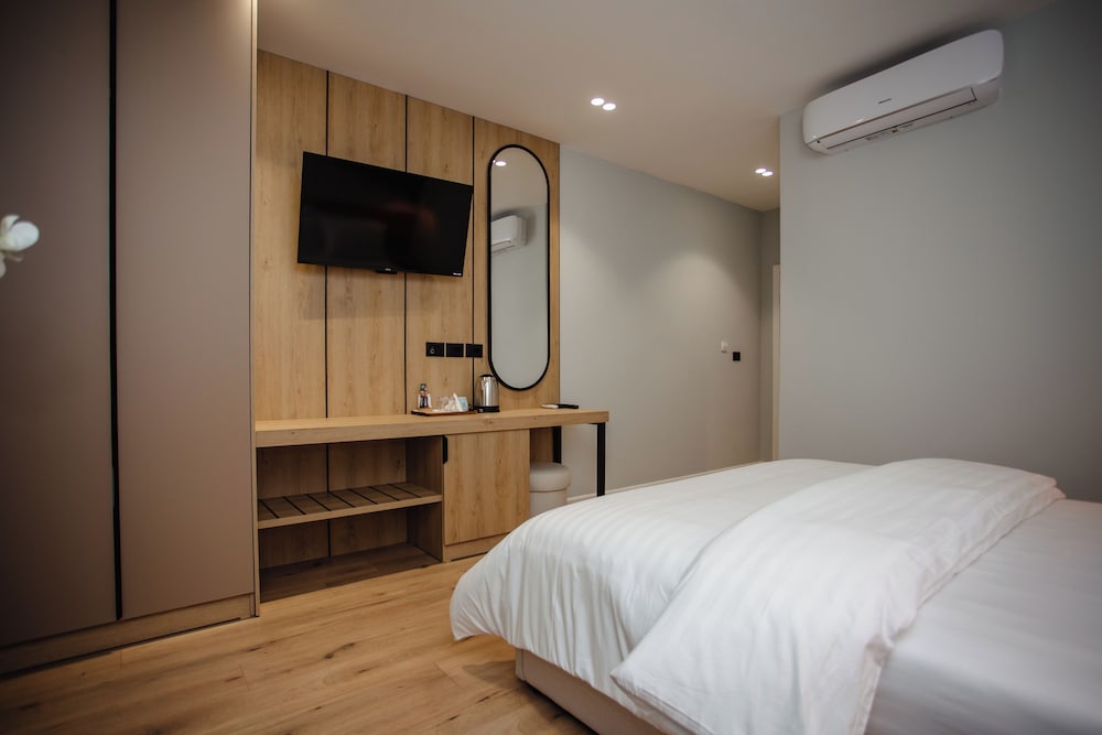 Фото Oro Inn Hotel