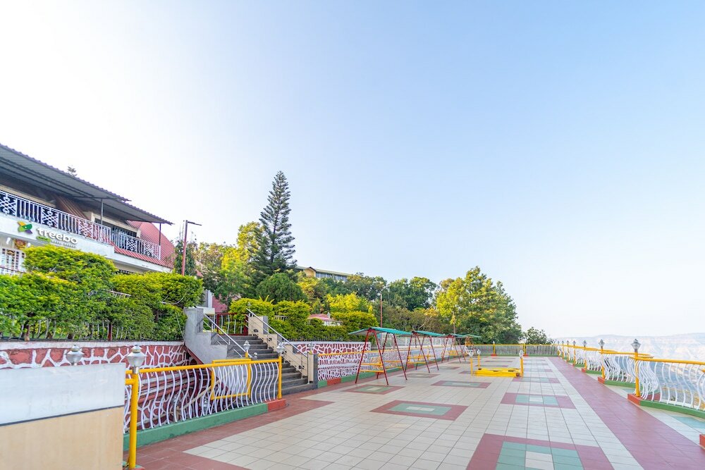 Фото Treebo Trend Raval Resort