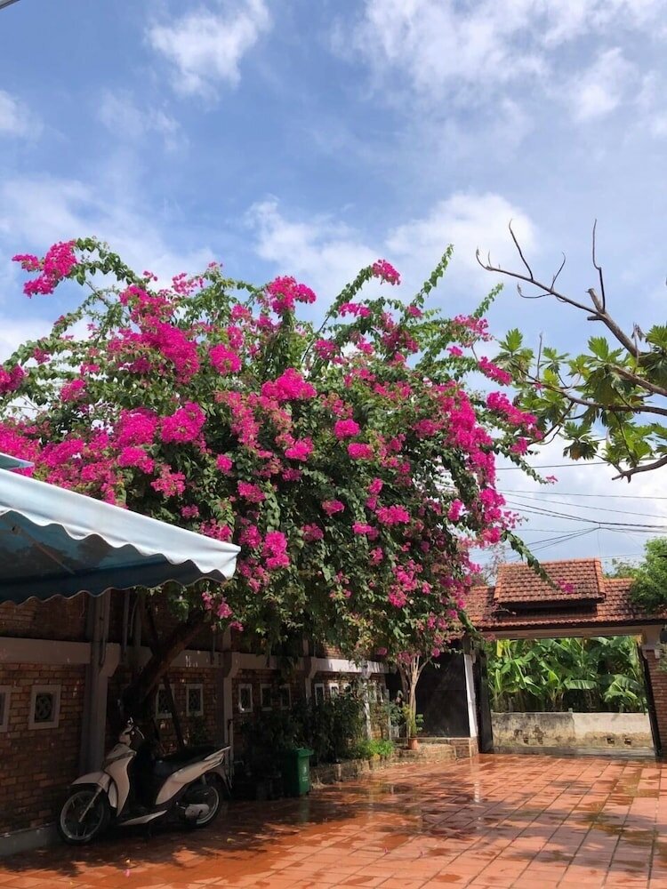 Фото Golden Star Villa Hue