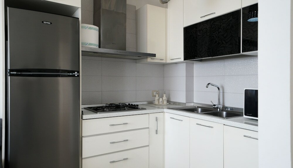 Фото The Beachfront Apartment