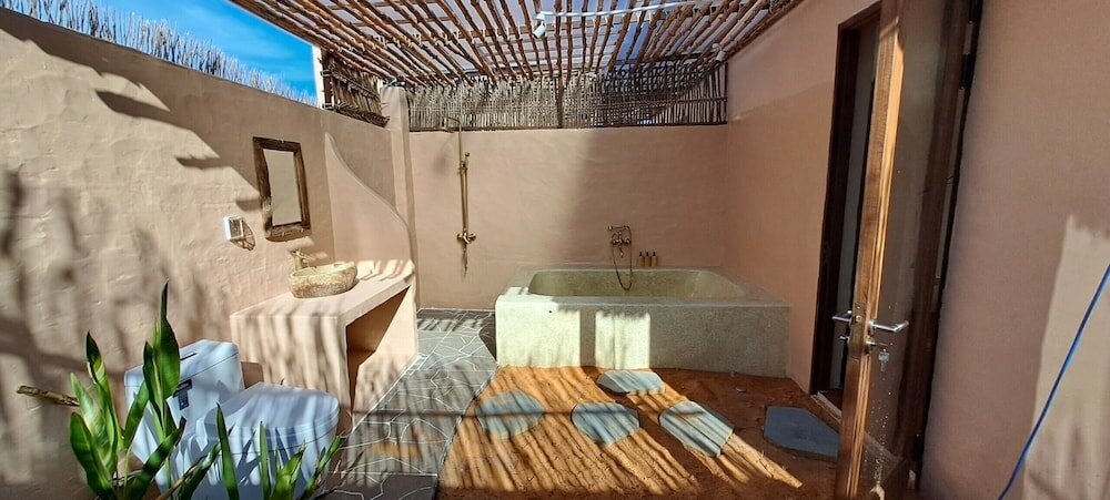 Фото Red Sands Pool Villa