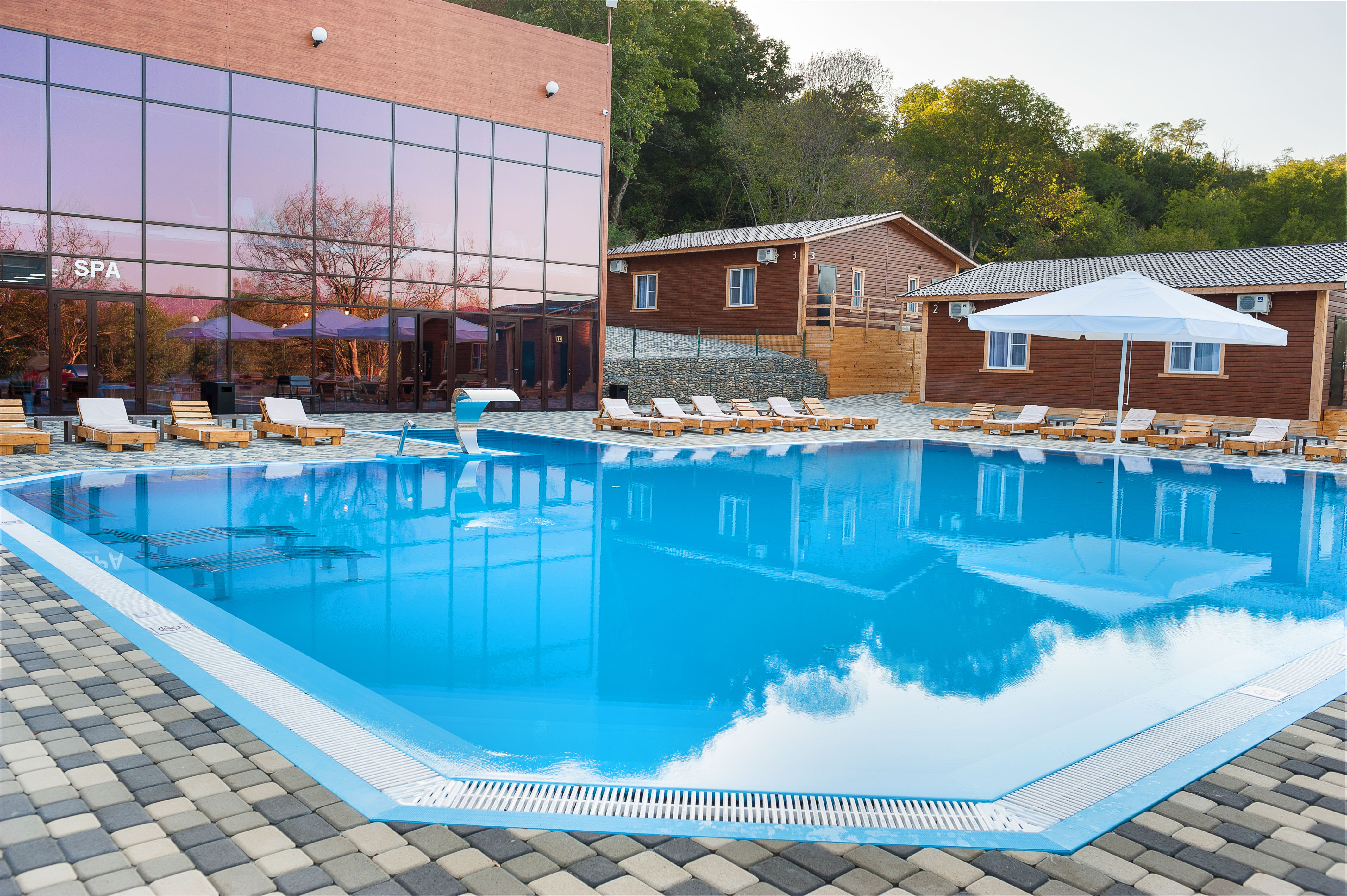 Фото Парк-отель Алёлин Лес