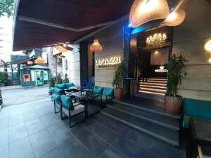Meduzza (Yerevan, Saryan Street, 24), restaurant