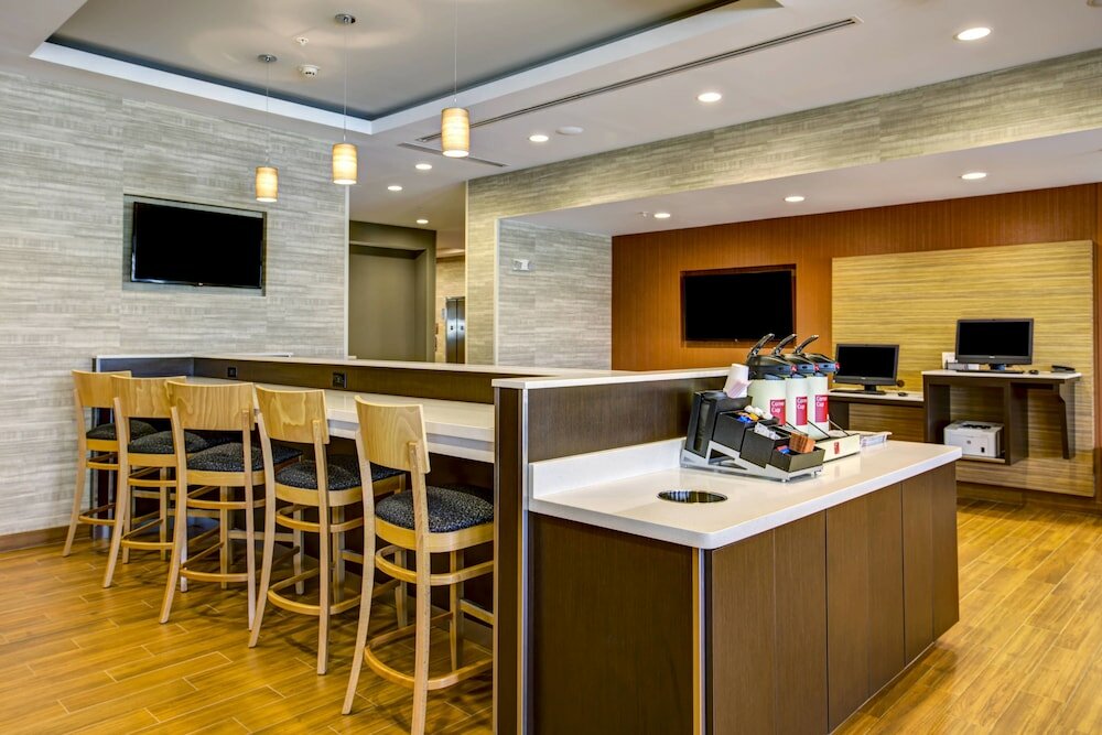 Фото Towneplace Suites Big Spring