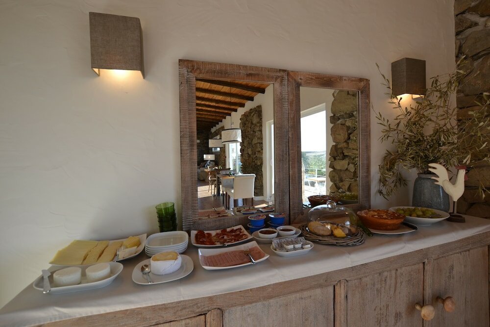 Фото Herdade dos Castelejos