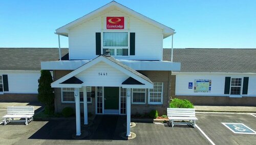 Гостиница Econo Lodge & Suites Saint John в Сент-Джоне