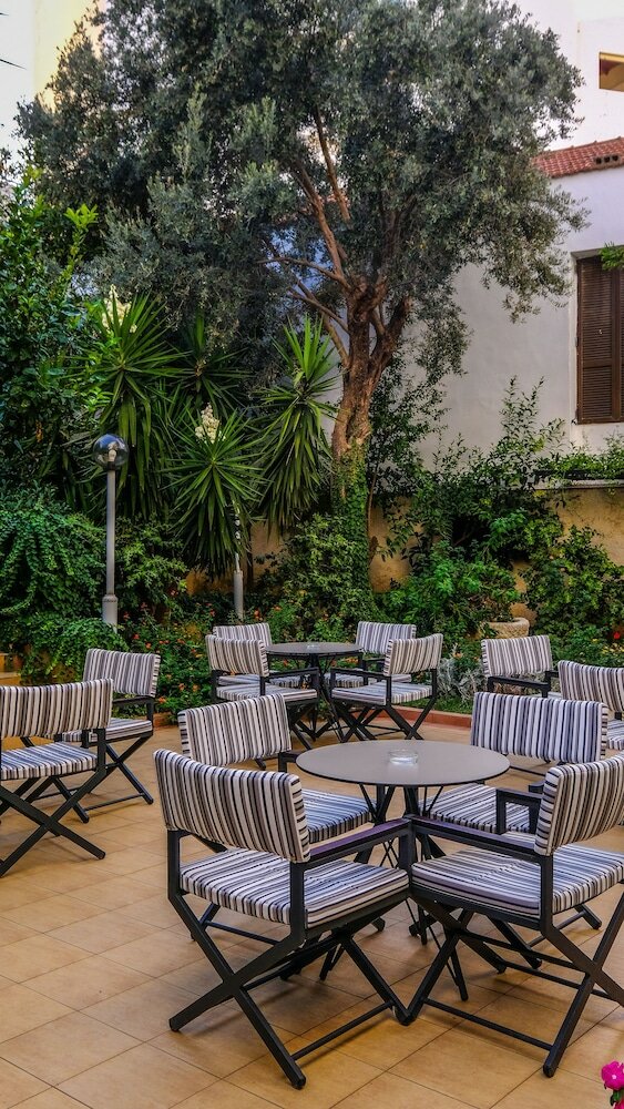 Фото Achillion Palace