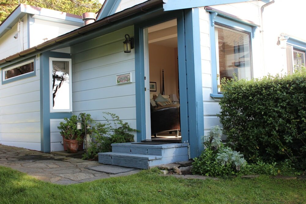 Фото Agate Cove Inn