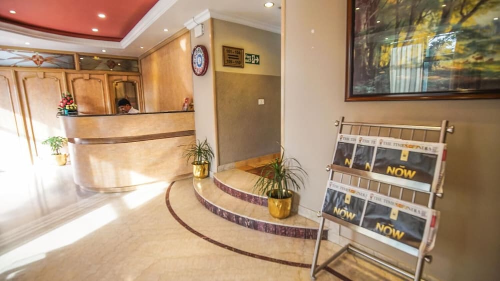 Фото Cross Roads Inn