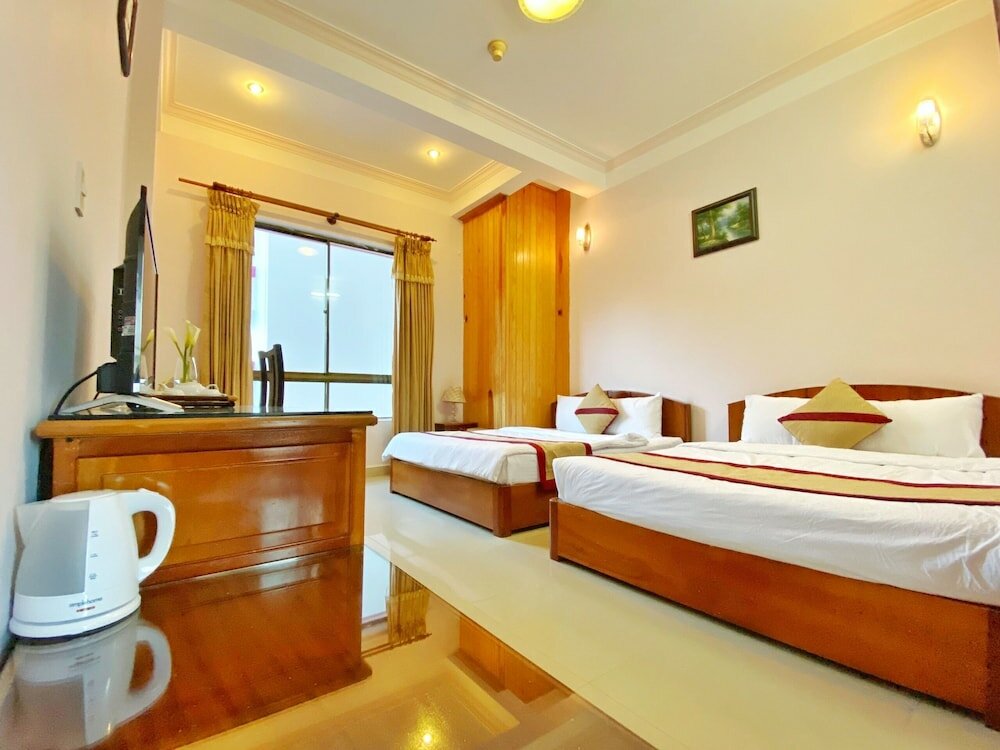 Фото Gold Night Hotel