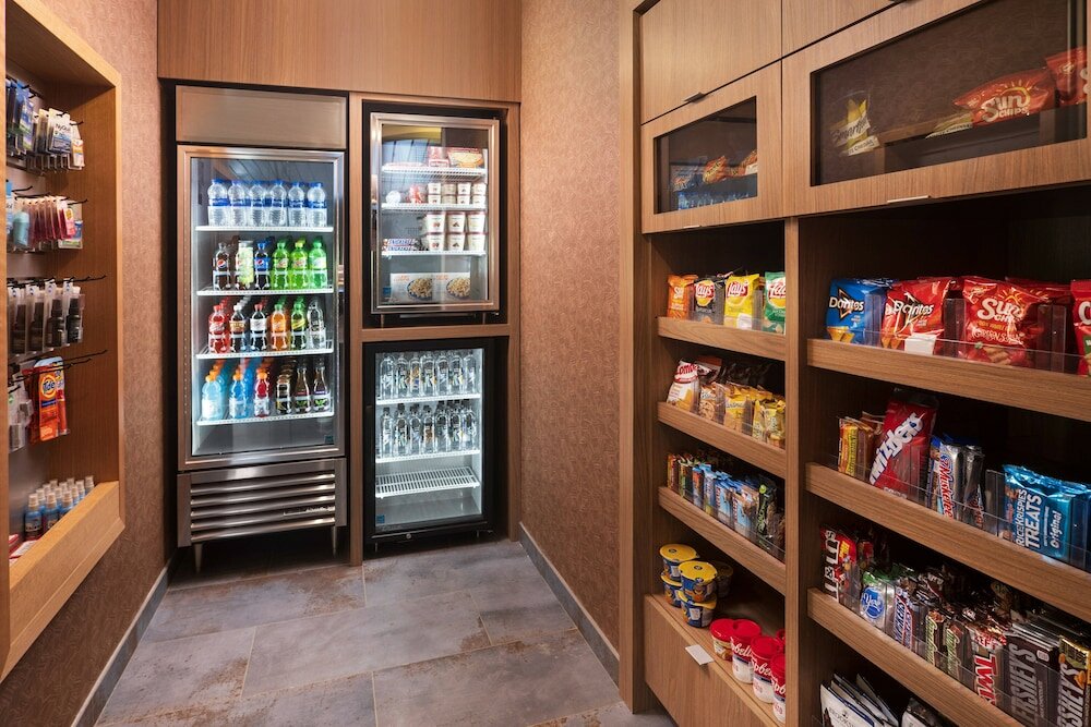 Фото Fairfield Inn & Suites by Marriott South Kingstown Newport Area