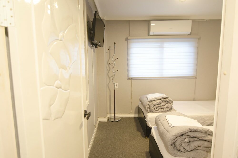Фото Kimchee Haeundae Guesthouse