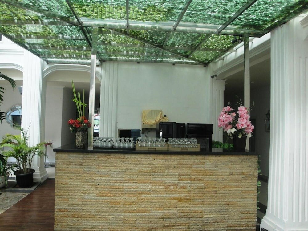 Фото Ramayana Hotel