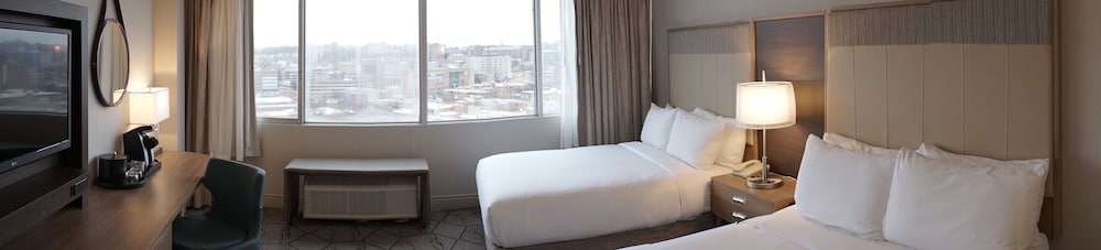 Фото Crowne Plaza Syracuse