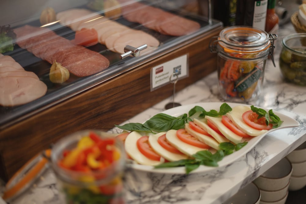 Фото Novum Hotel Bruy