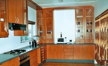 Фото Sunnyridge Lodge