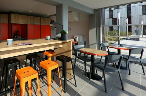 Гостиница Apparteo Bordeaux в Бордо