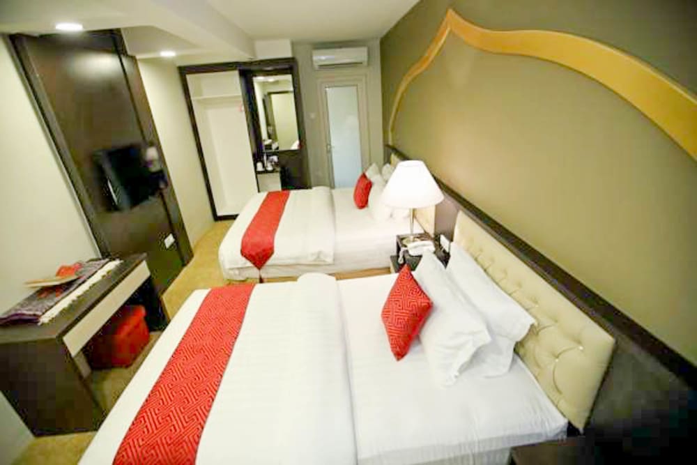 Фото Al Khatiri Hotel