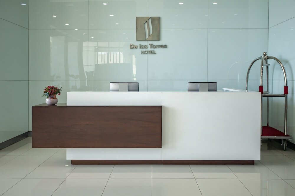 Фото Paseo La Galería Hotel & Suites