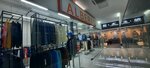 Alberto Brands (Tamerlan tas joly, 19), clothing store