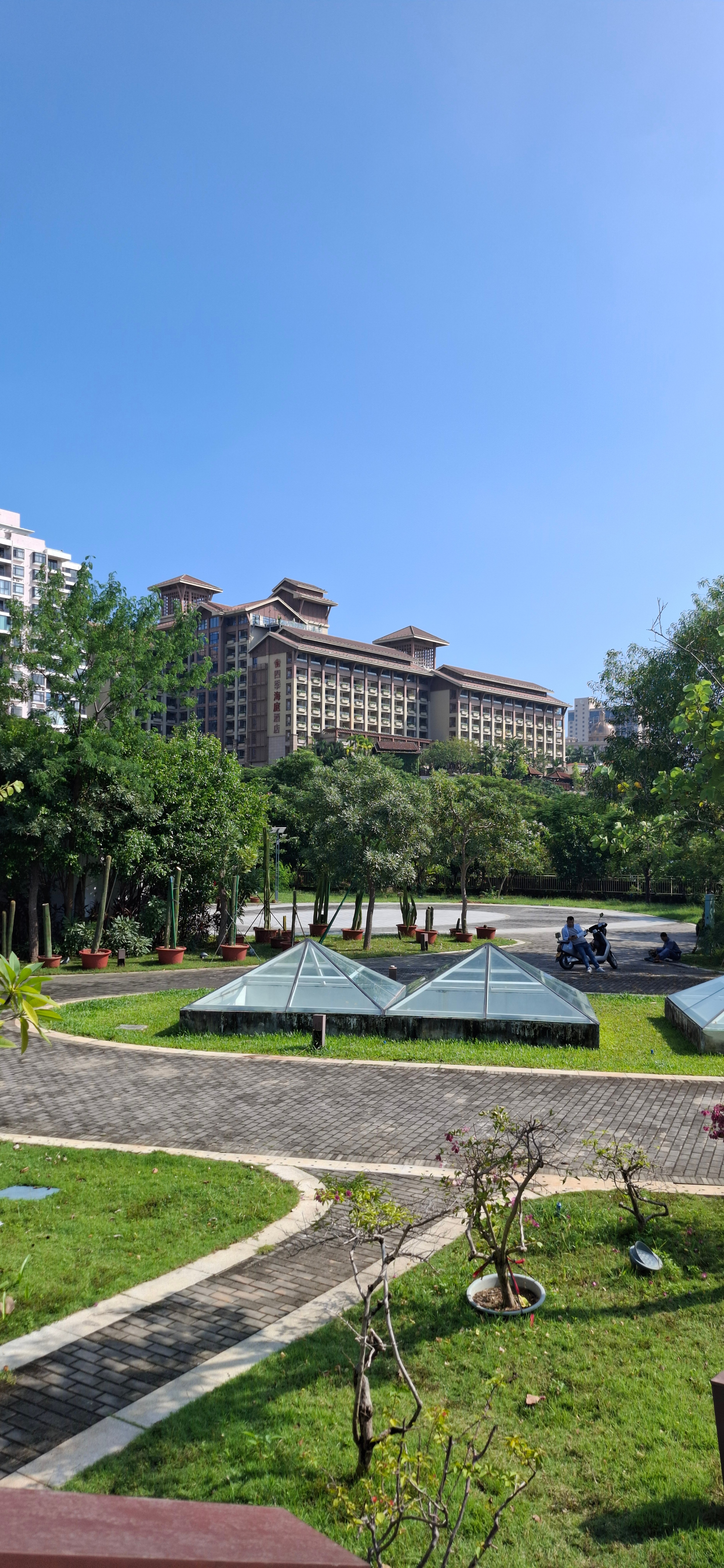 Фото Four Seasons Ocean Courtyard Hotel Sanya