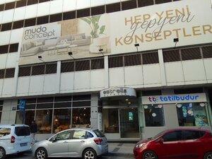 Estrella Estetik (İzmir, Konak, Akdeniz Mah., Vali Kazım Dirik Cad., 54B), centro médico, clínica