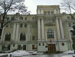 Polenov Russian Scienific Research Institute of Neurosurgery (Mayakovskogo Street, 12) ، معاهد البحوث