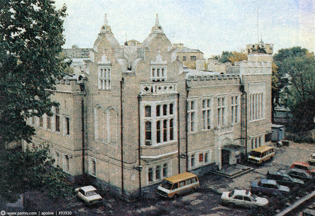 Дом кнопа в москве