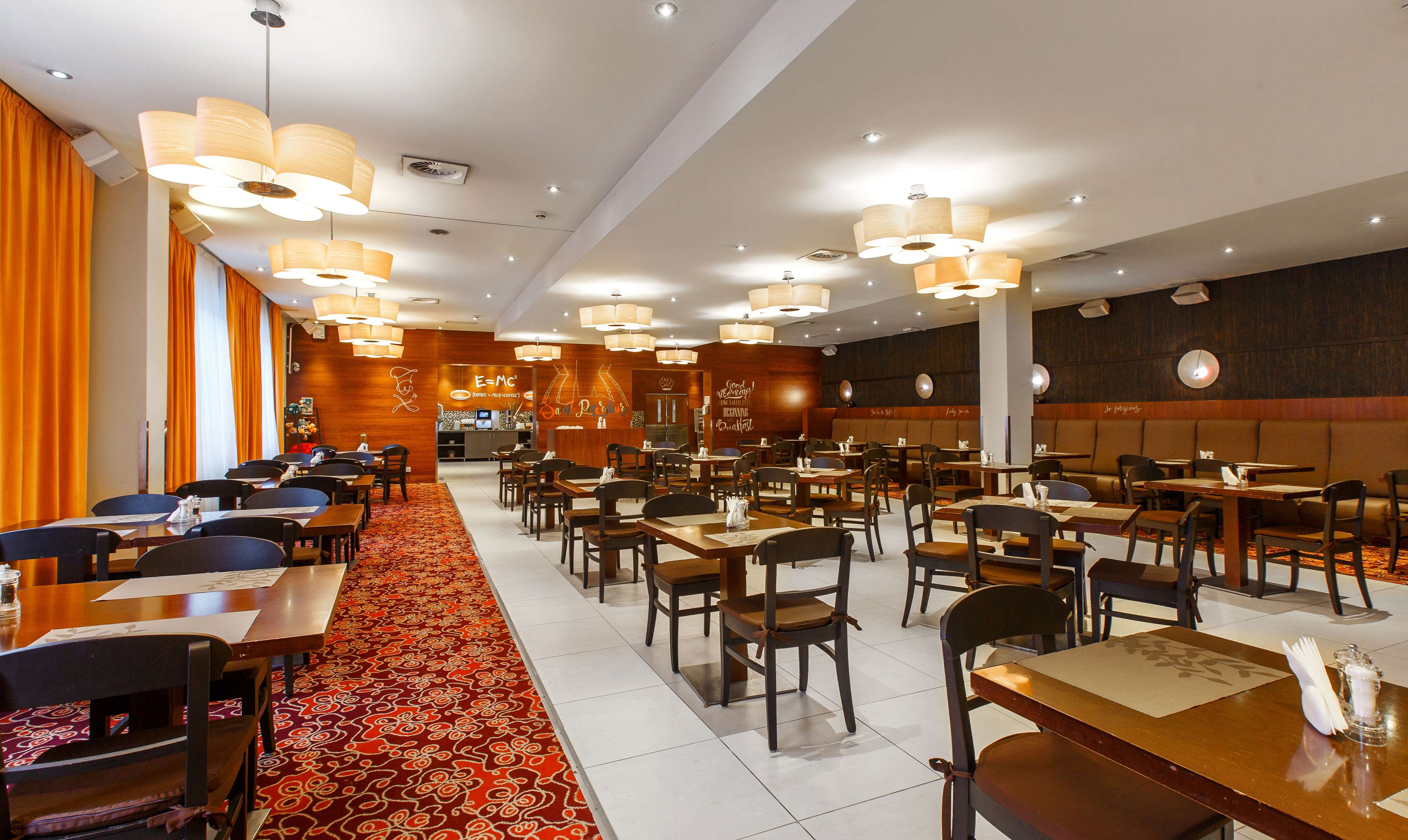 Фото Cosmos Saint-Petersburg Pulkovskaya Hotel