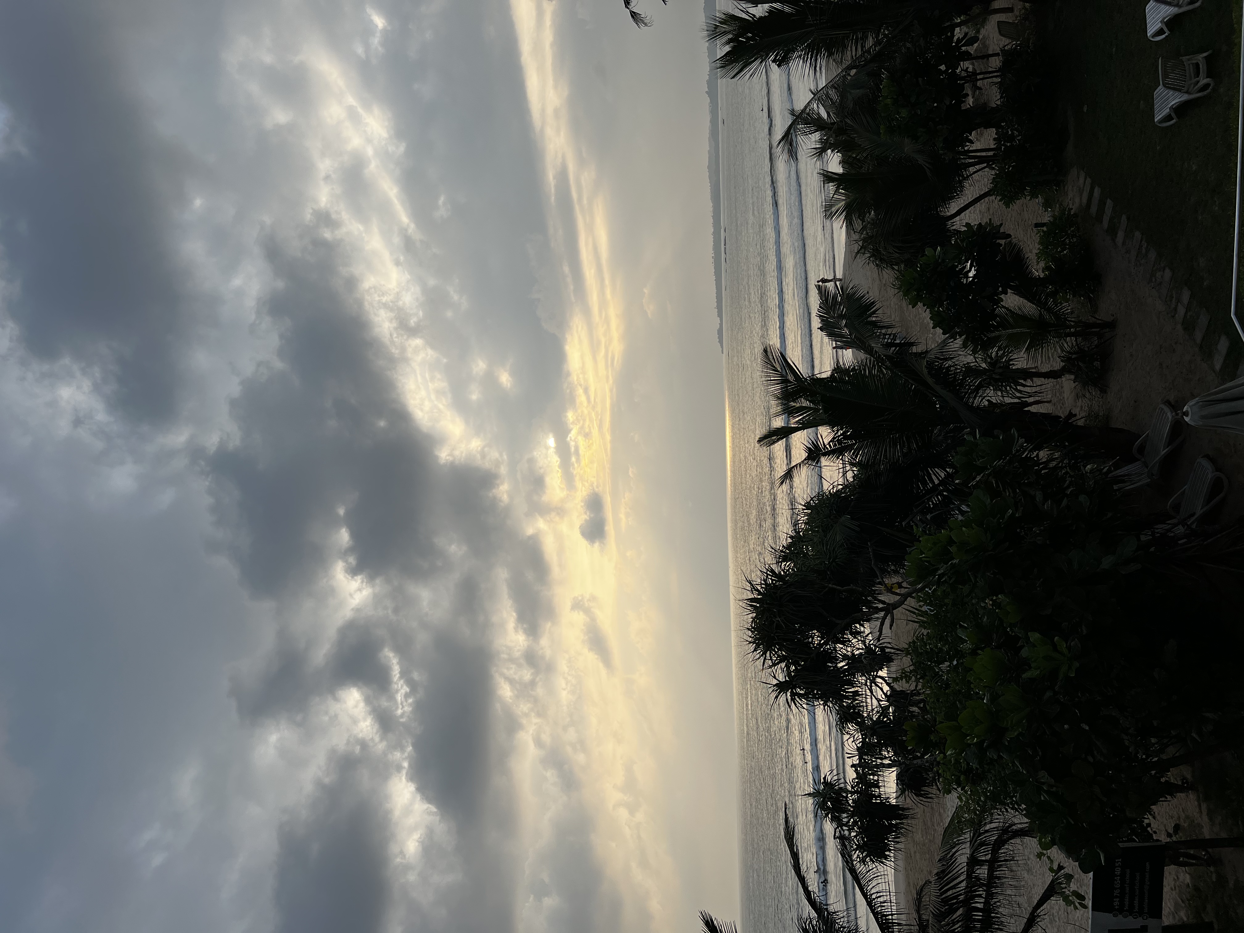 Фото Twenty-Two Weligambay