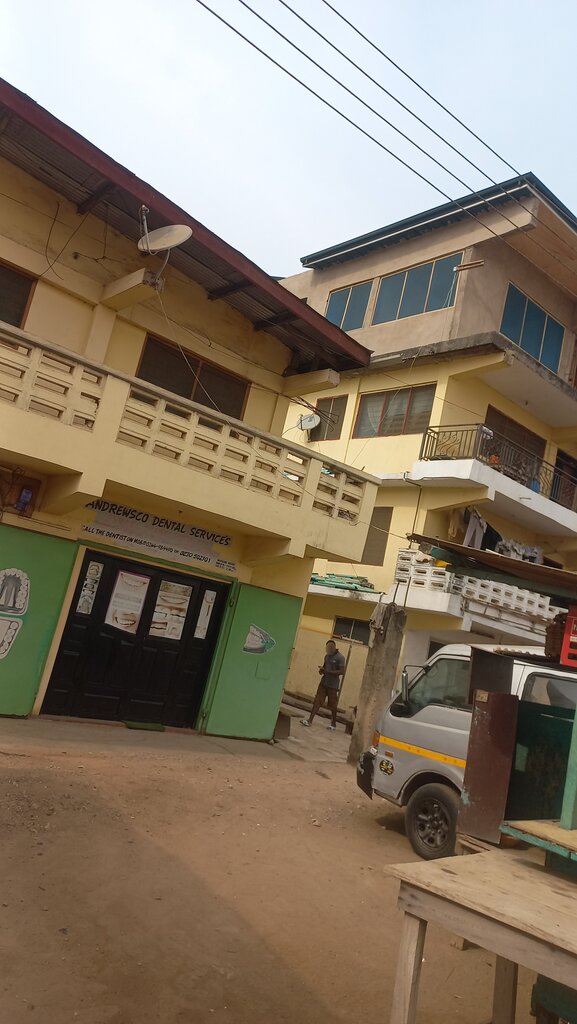Private practice doctors Andrewsco Dental Services, Accra, photo