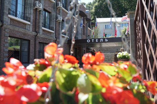 Внешний вид отеля Медведь в Смоленске, фото 3