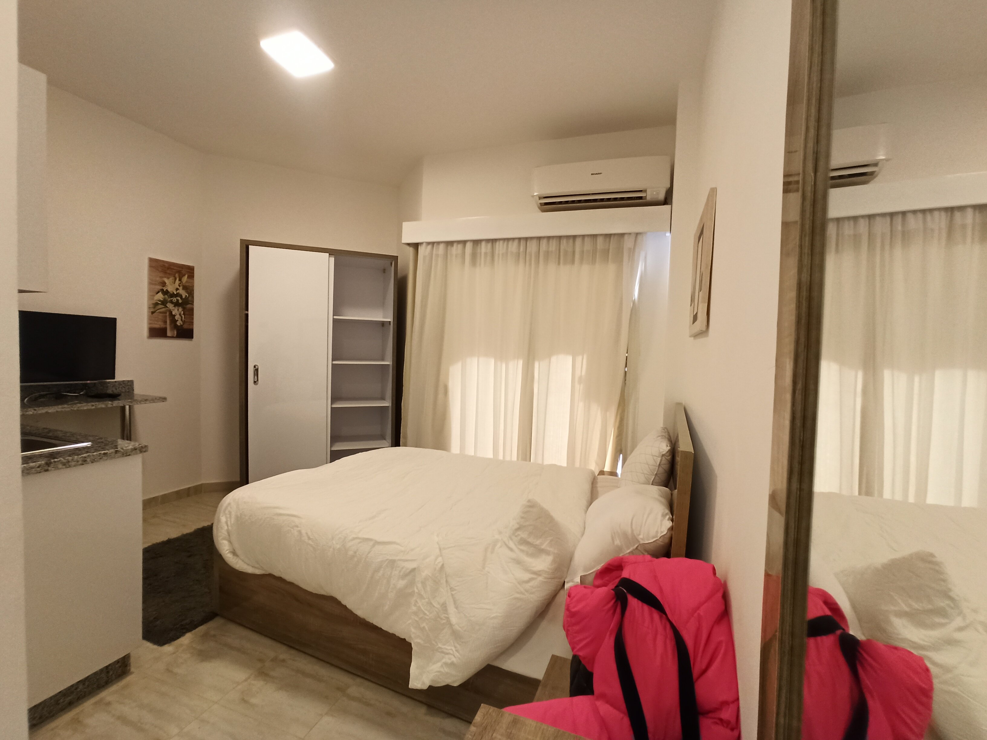 Фото Aqua Palms Resort