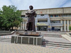 Osh Oblast Library n.a. T. Satylganov (Kurmanjan datka Street, 272/1), library
