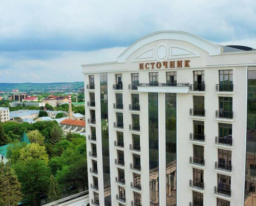 Фото территории санатория "Источник"