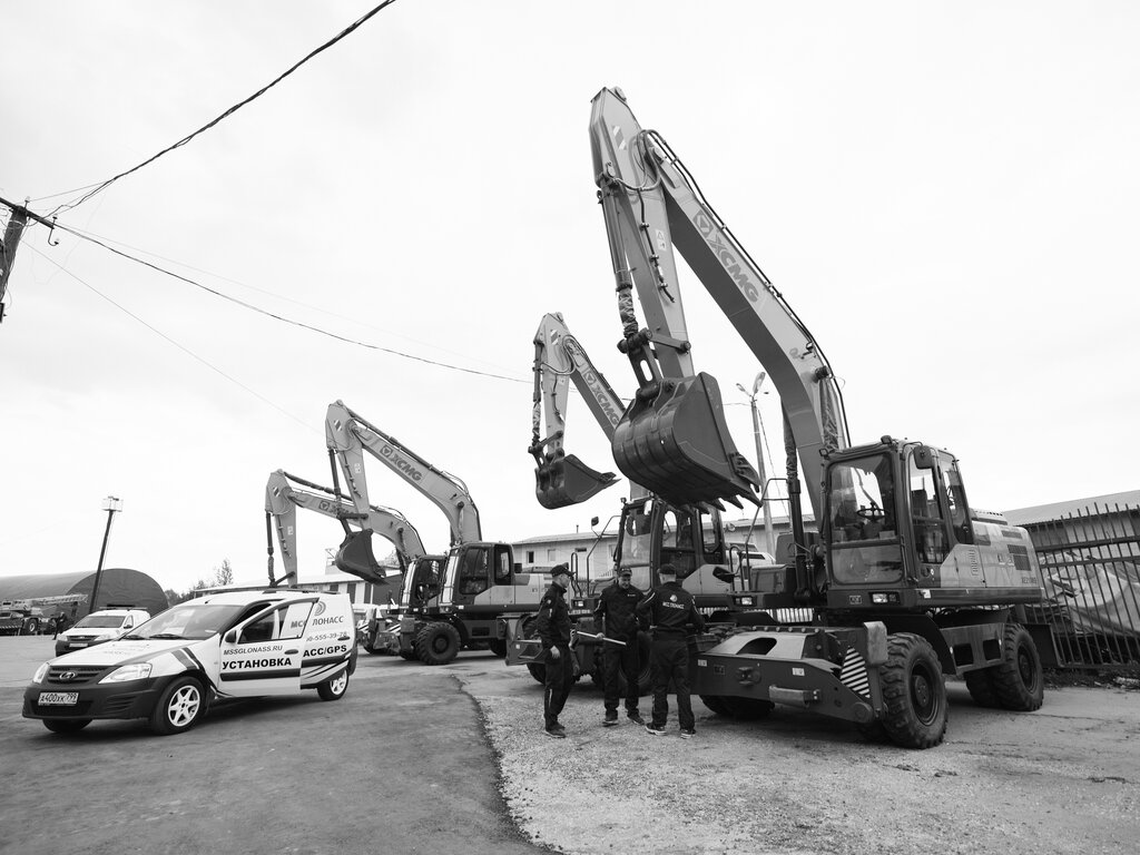 Monitoring of motor vehicles Mss Glonass, Moscow, photo