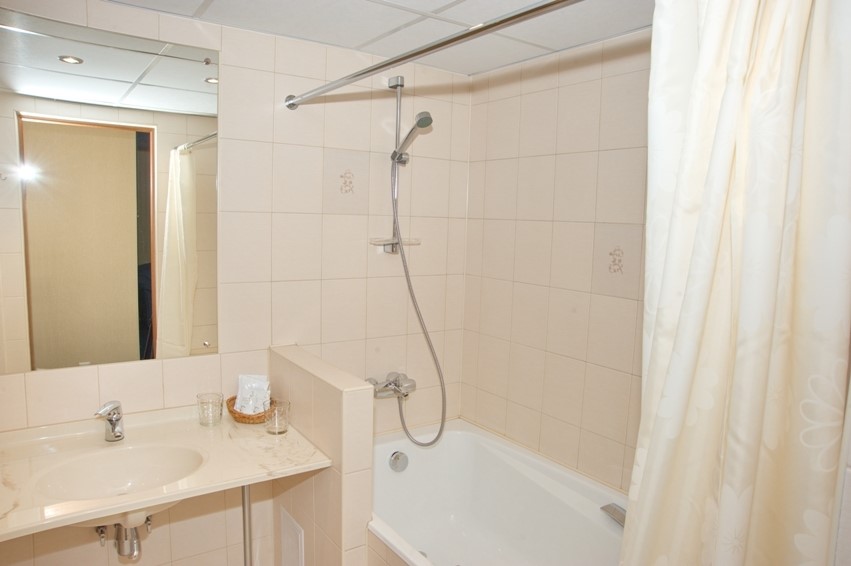 Фото Отель Ладога