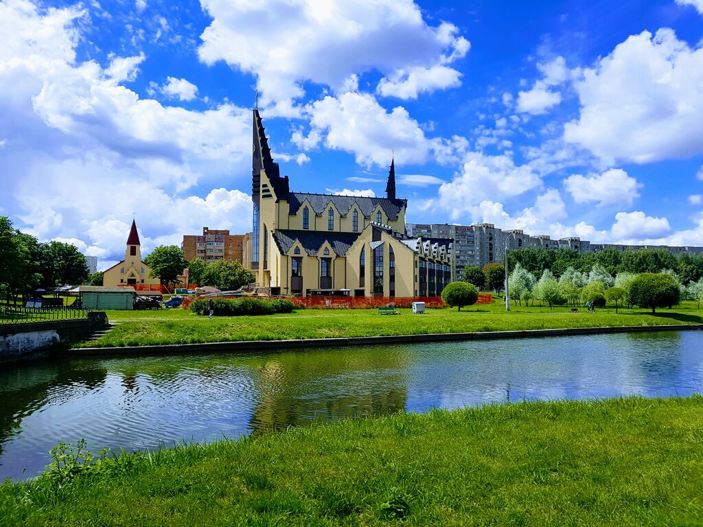 Templo católico Kostel Svyatogo Ioanna Krestitelya, , foto