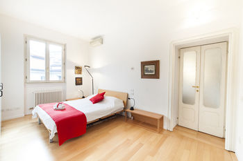 Фото At Home Heart of Milan - Manzoni