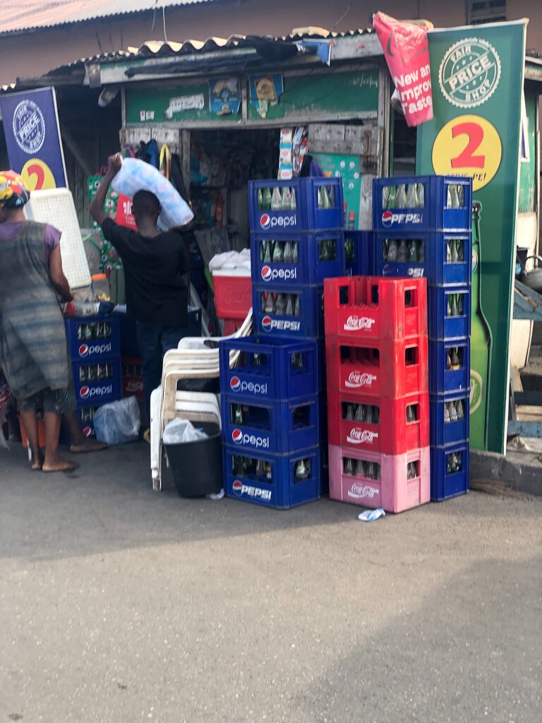 Mineral water springs 2 Sure, Accra, photo