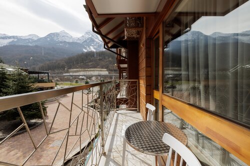 Гостиница Stellar Collection Chalet, Krasnaya Polyana в Эсто-Садке