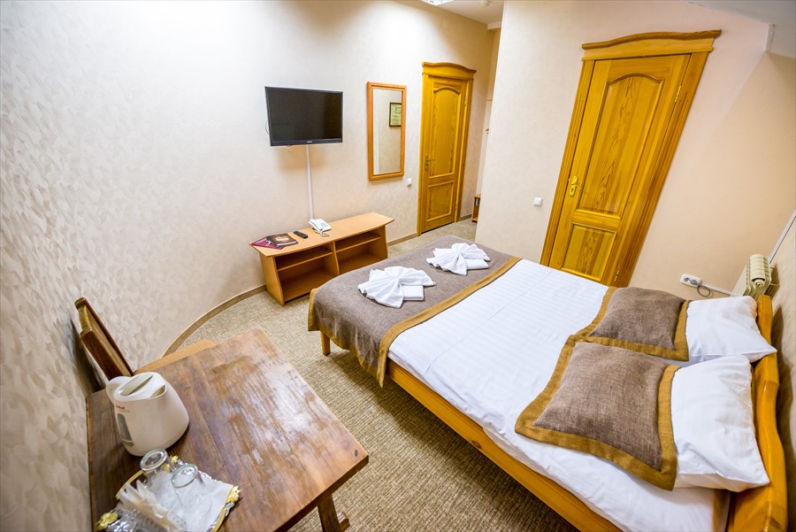 Фото Меньшиков